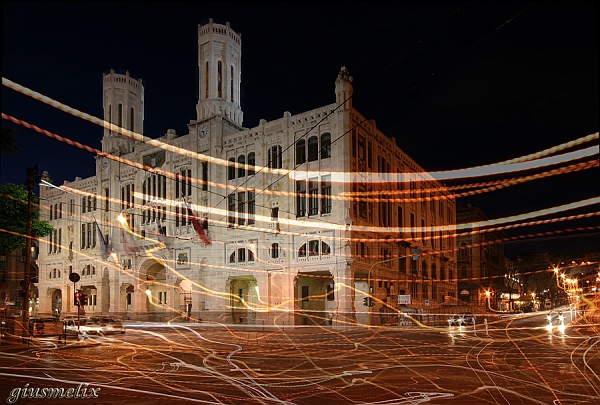 Municipio by night.jpg